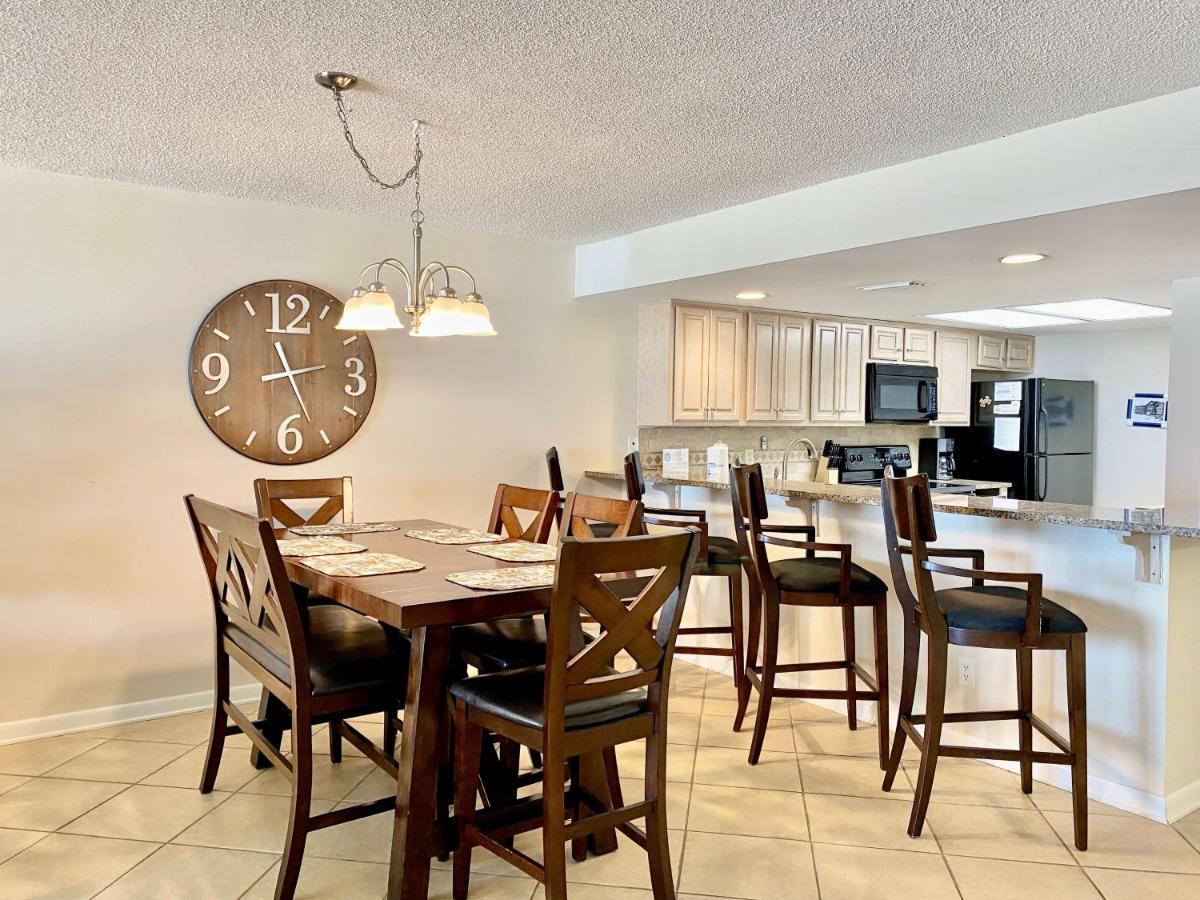 Wind Drift 102s: Beachfront With Pools And Tennis Orange Beach